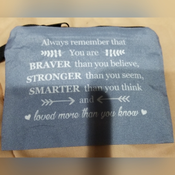 LED Rose Candle, Headband & Keychain Bundle - Picture 7 of 11